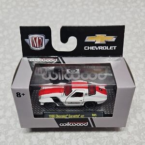 M2 Machines 1966 Chevrolet Corvette 427 Premium Die-cast Car R65 22-33